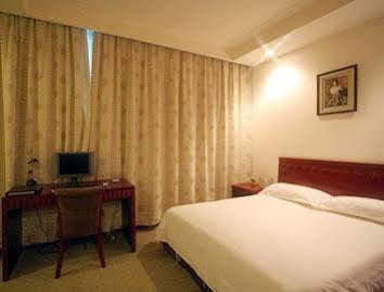 Laurel Hotel Shanghai Exterior photo